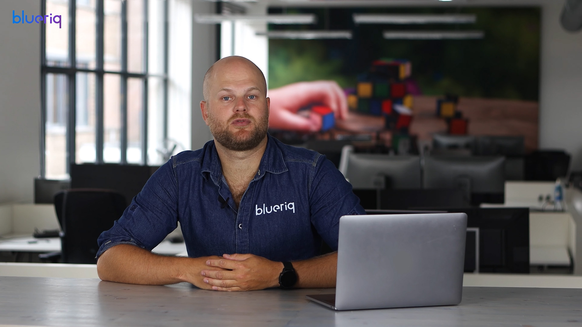 Bezwaar en Beroep, Blueriq. Een van Buuren Media productie.